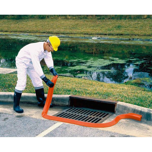 2100 Spill Berm, 10 Ft, Orange Y797