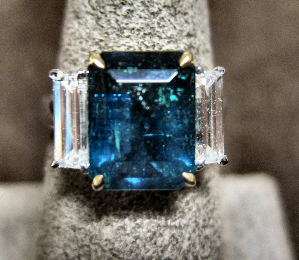 Emerald 4.00 CTTW Diamond Ring J10951