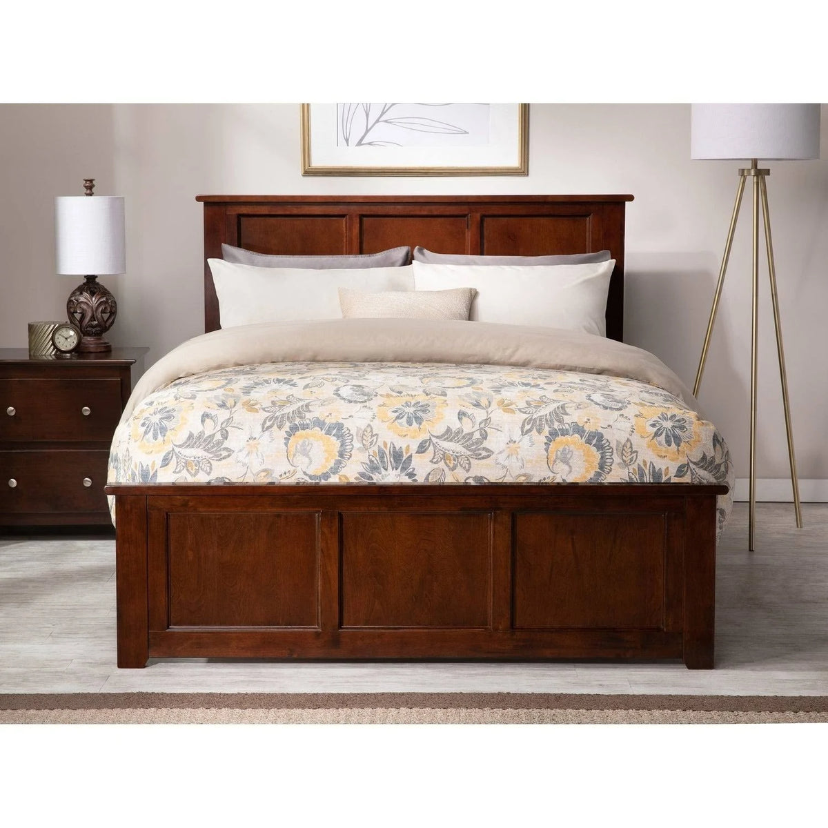 Full Bed with Matching Foot Board in Walnut F258819
