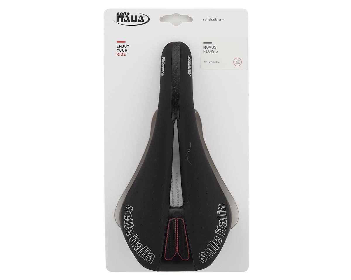 Black Saddle C202653