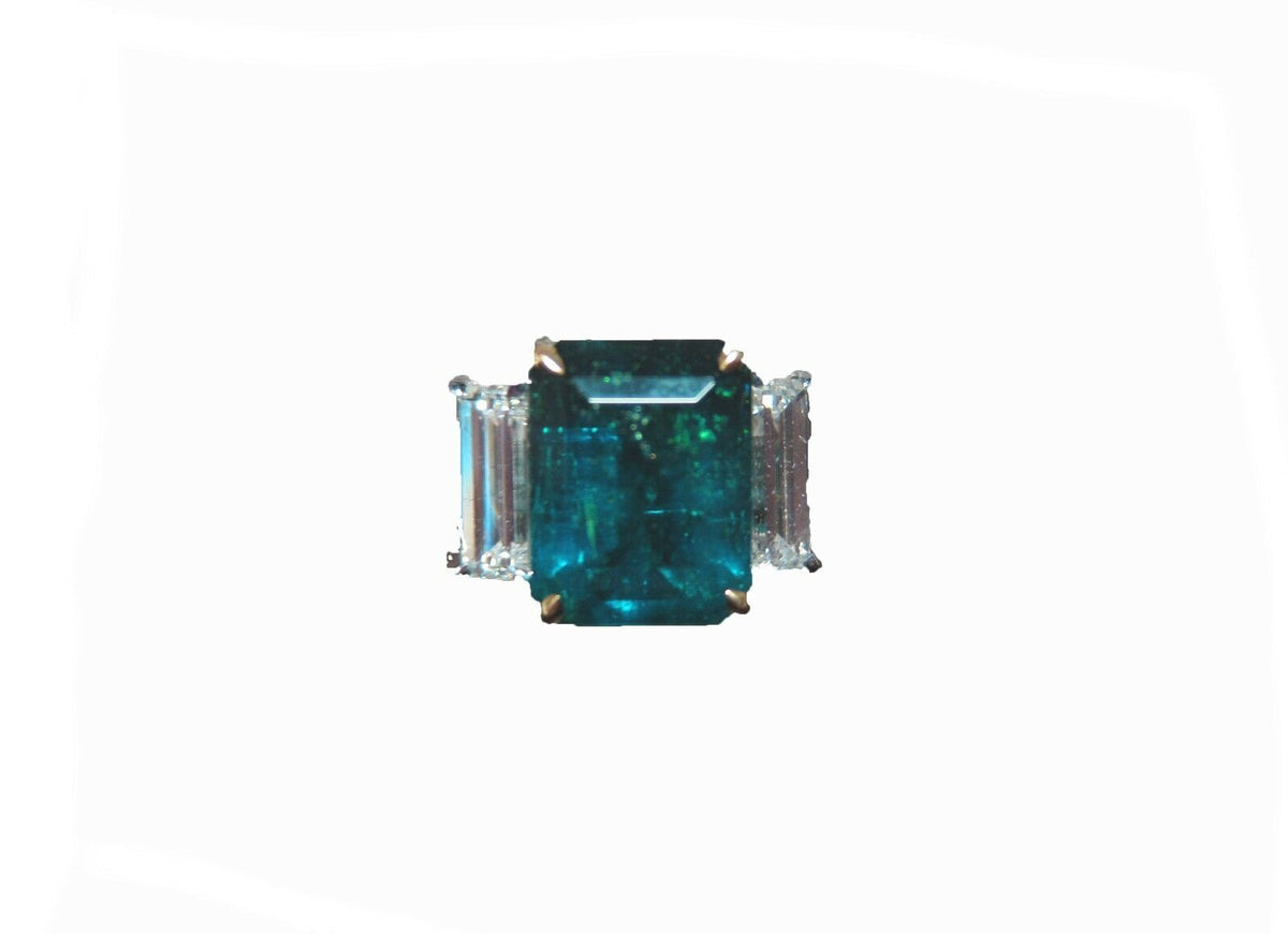 Emerald 4.00 CTTW Diamond Ring J10951
