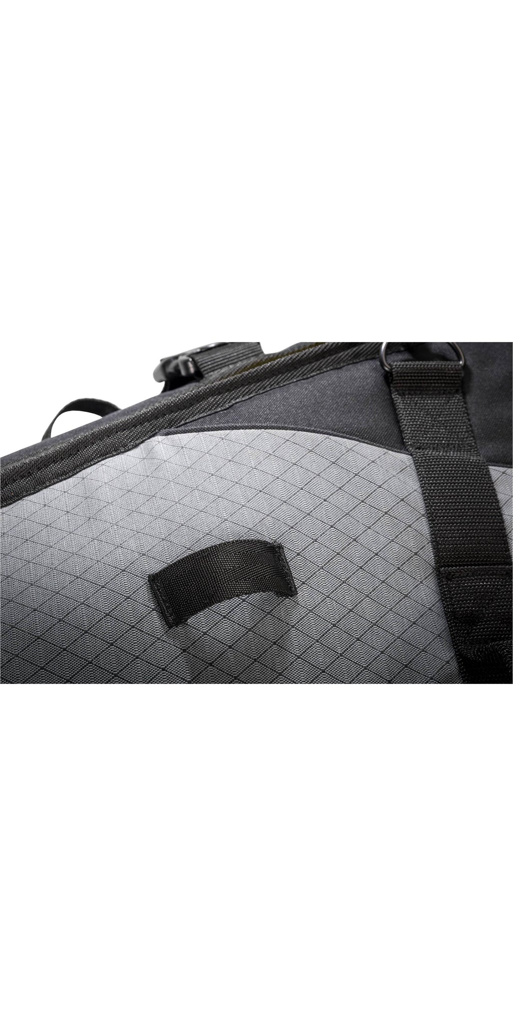 Triple Carbon Surfboard Bag E50796