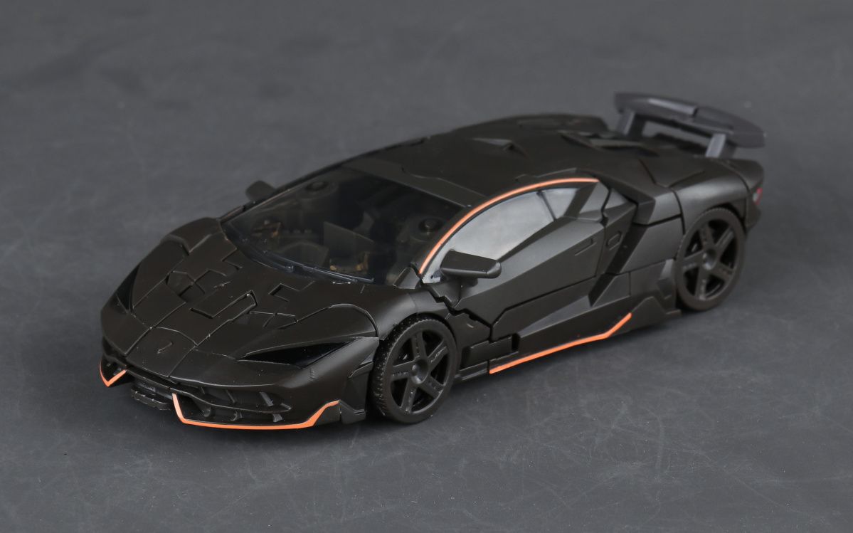 Transformers Hot Rod 5-Inch Action Figure Deluxe Class Autobot M983034