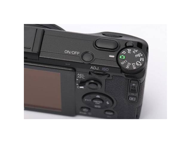 Black Compact Digital Camera F821