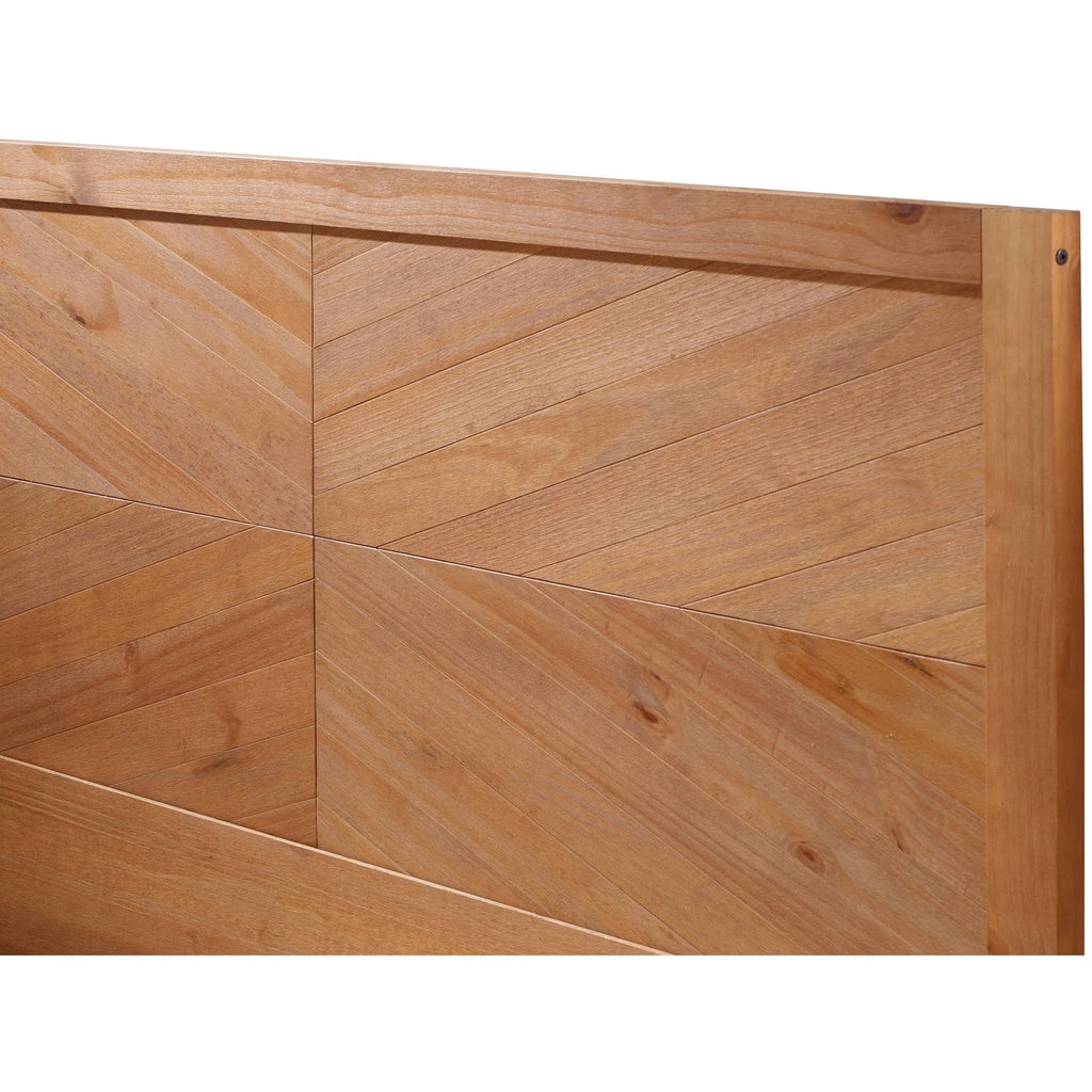Queen Chevron Solid Wood Bed Frame Caramel O663804