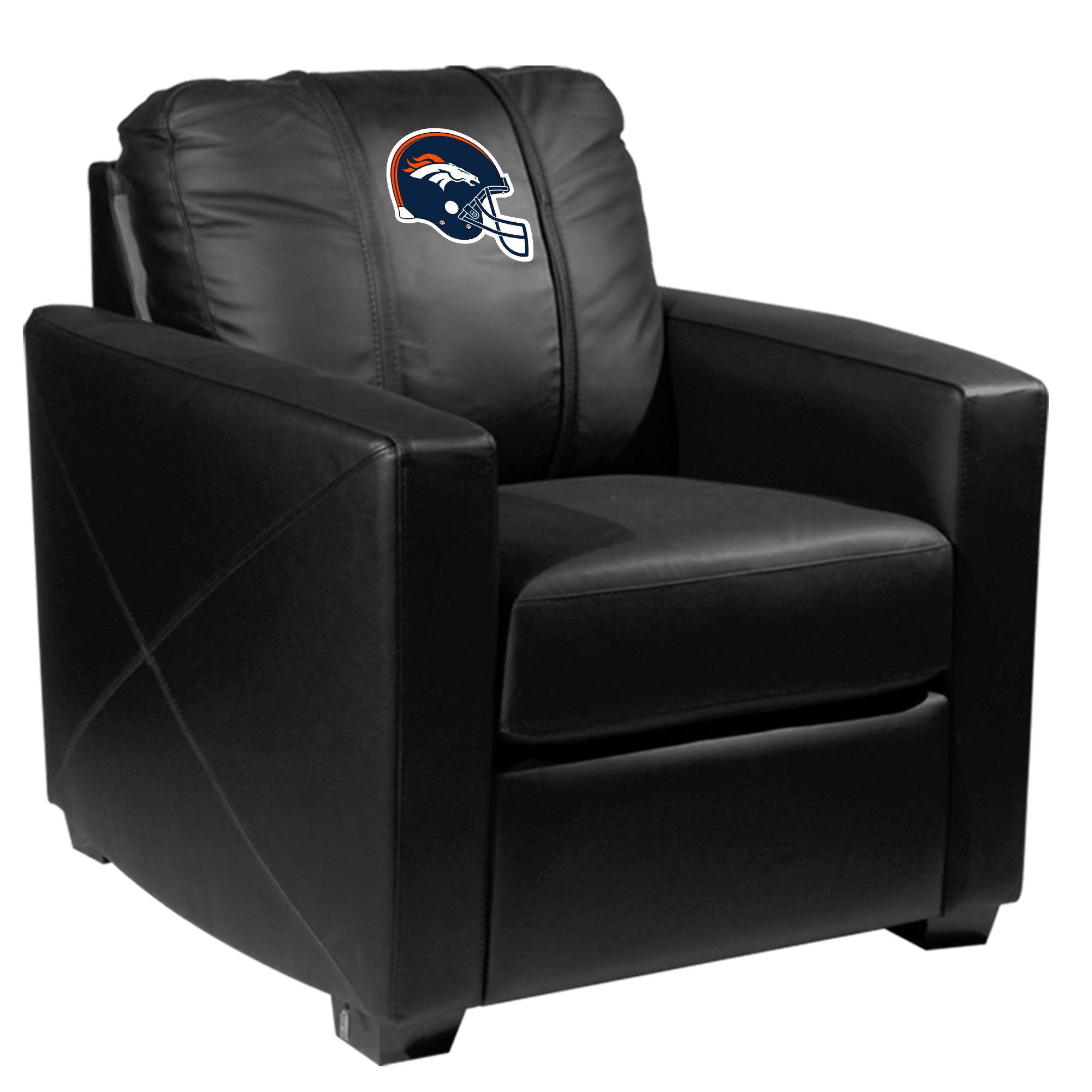 Silver Club Chair with Helmet Logo D450