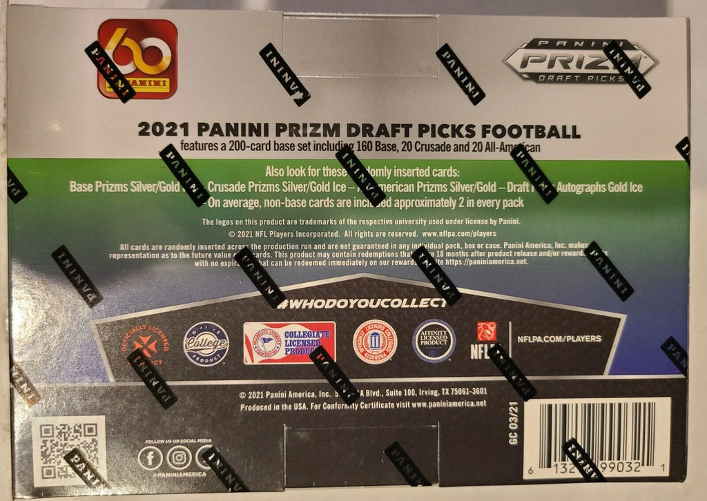 MEGA Box Football Trading Card Box J52750