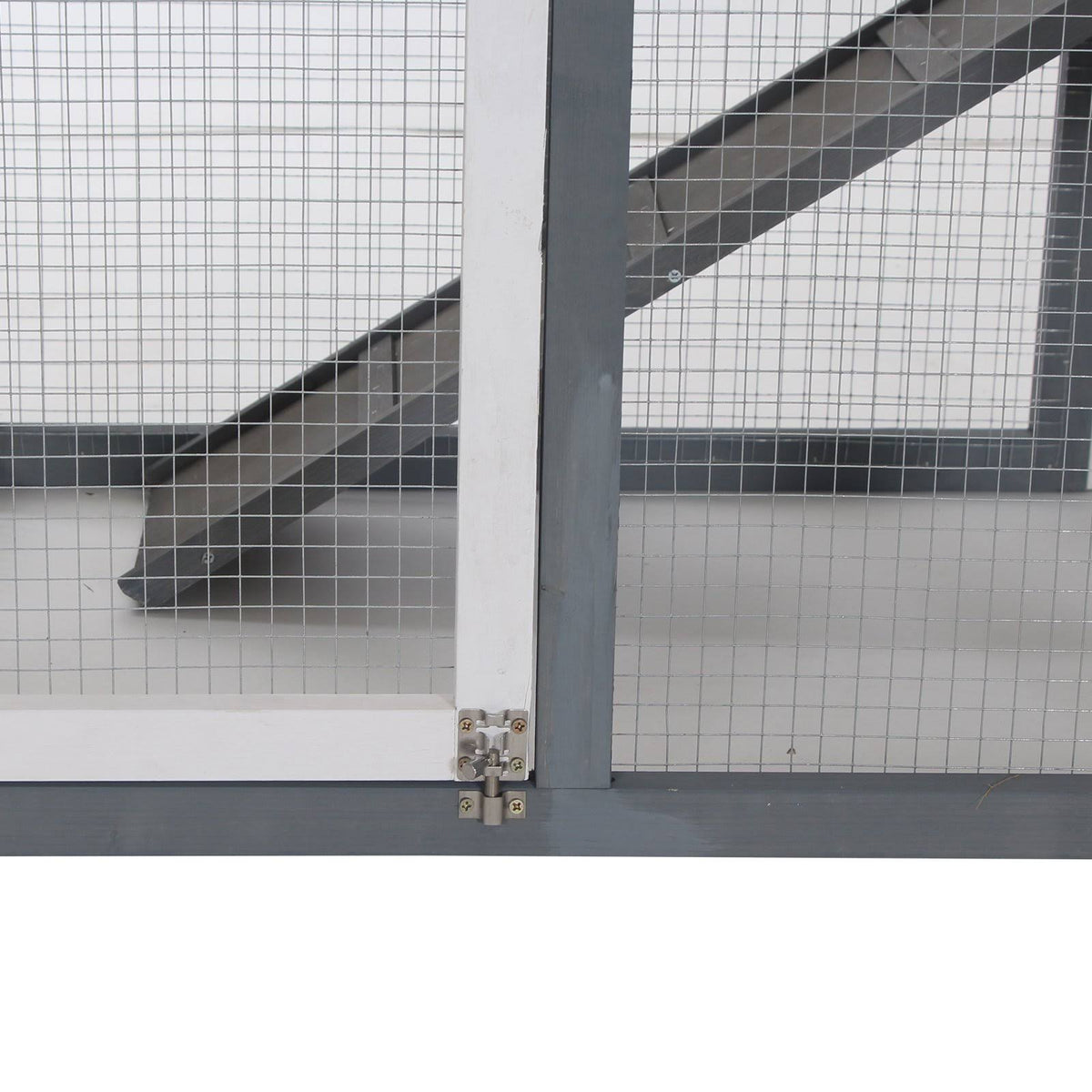 Outdoor Wooden Rabbit Hutch with Run O67141