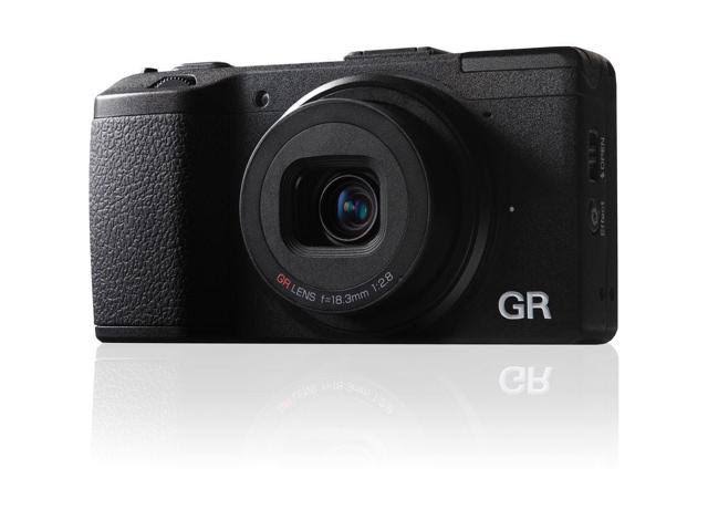 Black Compact Digital Camera F821