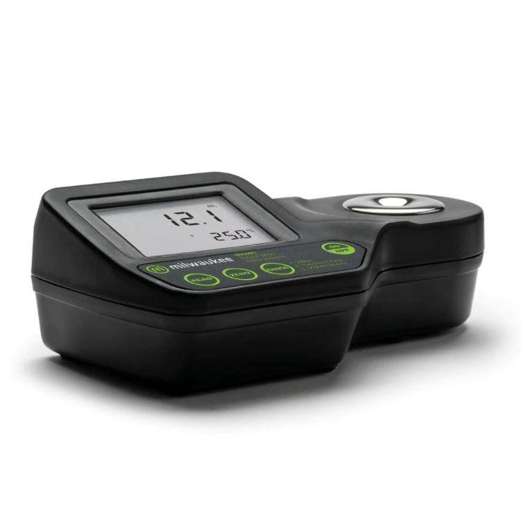 Digital Brix Refractometer with Protective Case B29470